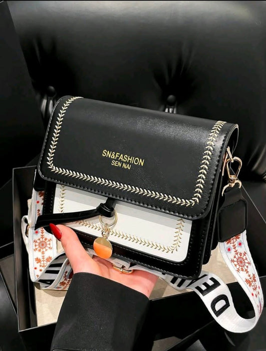 Sac à la mode pour femmes, sac bandoulière polyvalent et nouveau, décontracté, bicolore, petit sac carré