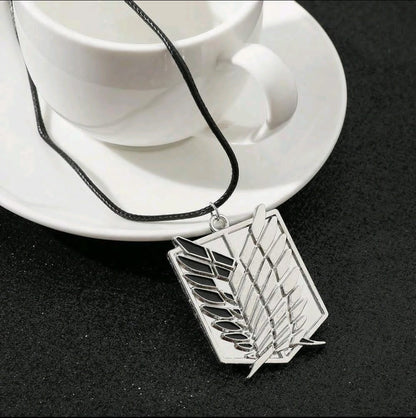 1 pièce Insigne de corps de l'Attaque des Titans, style dessin animé anime, pendentif bataillon d'exploration