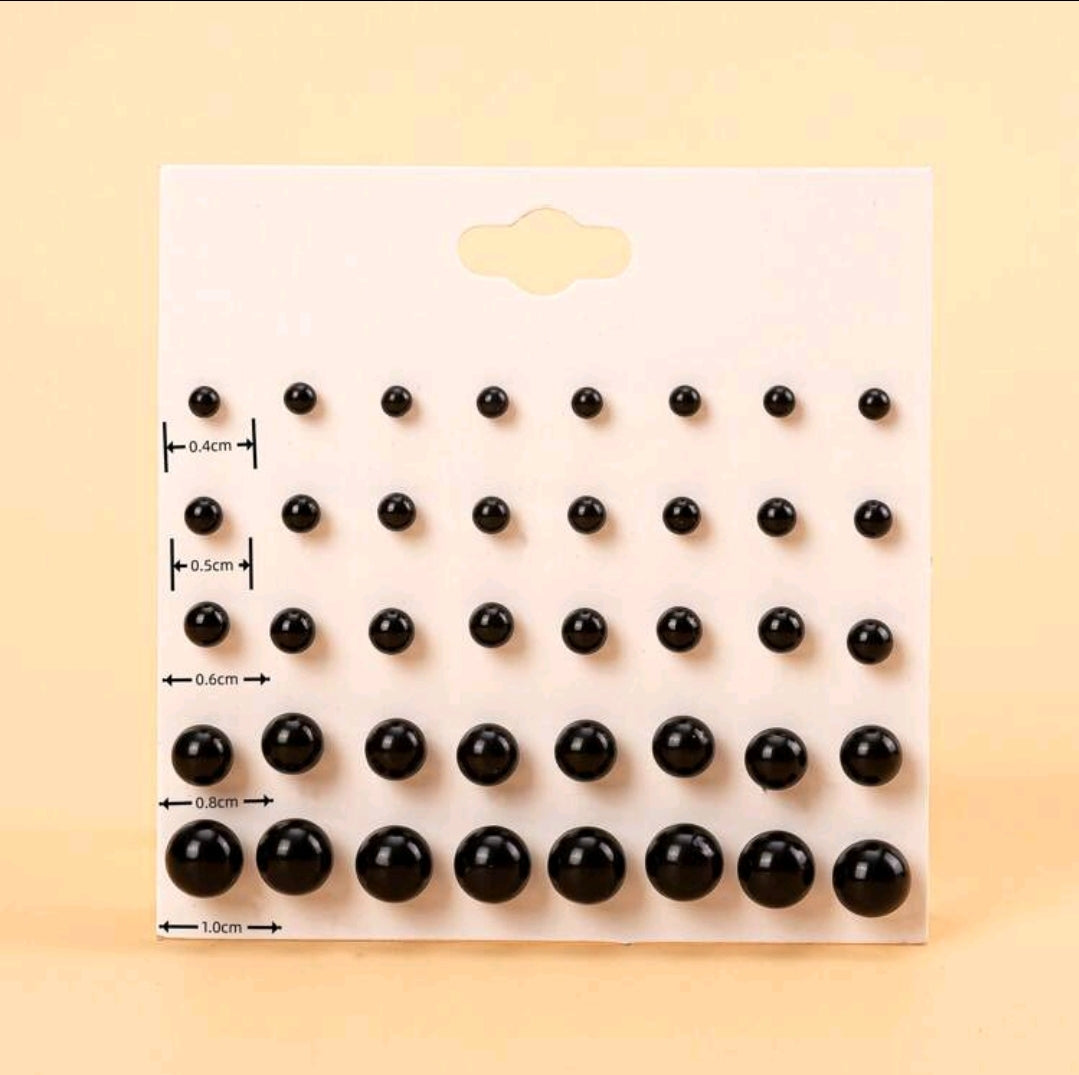 Ensemble de 20 paires de nouvelles boucles d'oreilles à tige en forme de boule noire