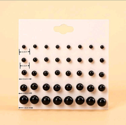 Ensemble de 20 paires de nouvelles boucles d'oreilles à tige en forme de boule noire