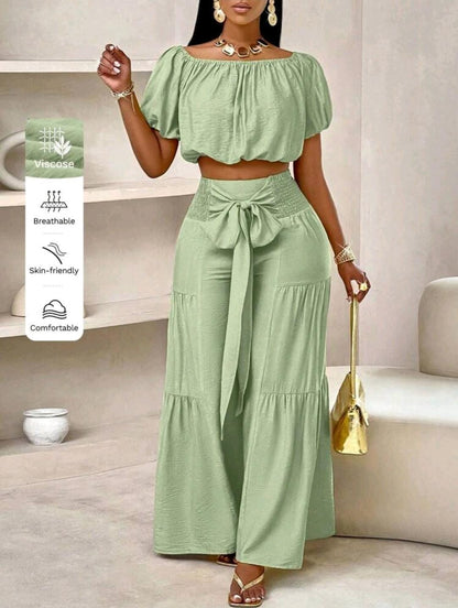 Ensemble de débardeur court à volants sans bretelles à manches bouffantes et pantalon large pour le style vacances d'été à la plage