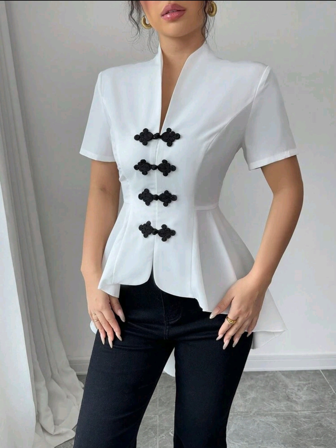 Elenzga Chemise décontractée 2024 pour femmes à boutons devant, décoration et ourlet asymétrique