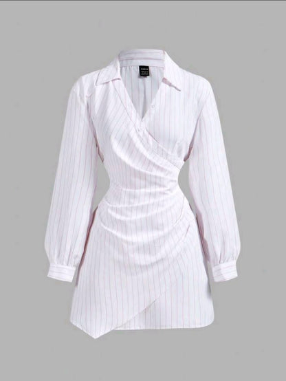 SHEIN MOD Robe femme à manches longues avec volants, imprimé rayures bleues et blanches, croisé sur le devant.