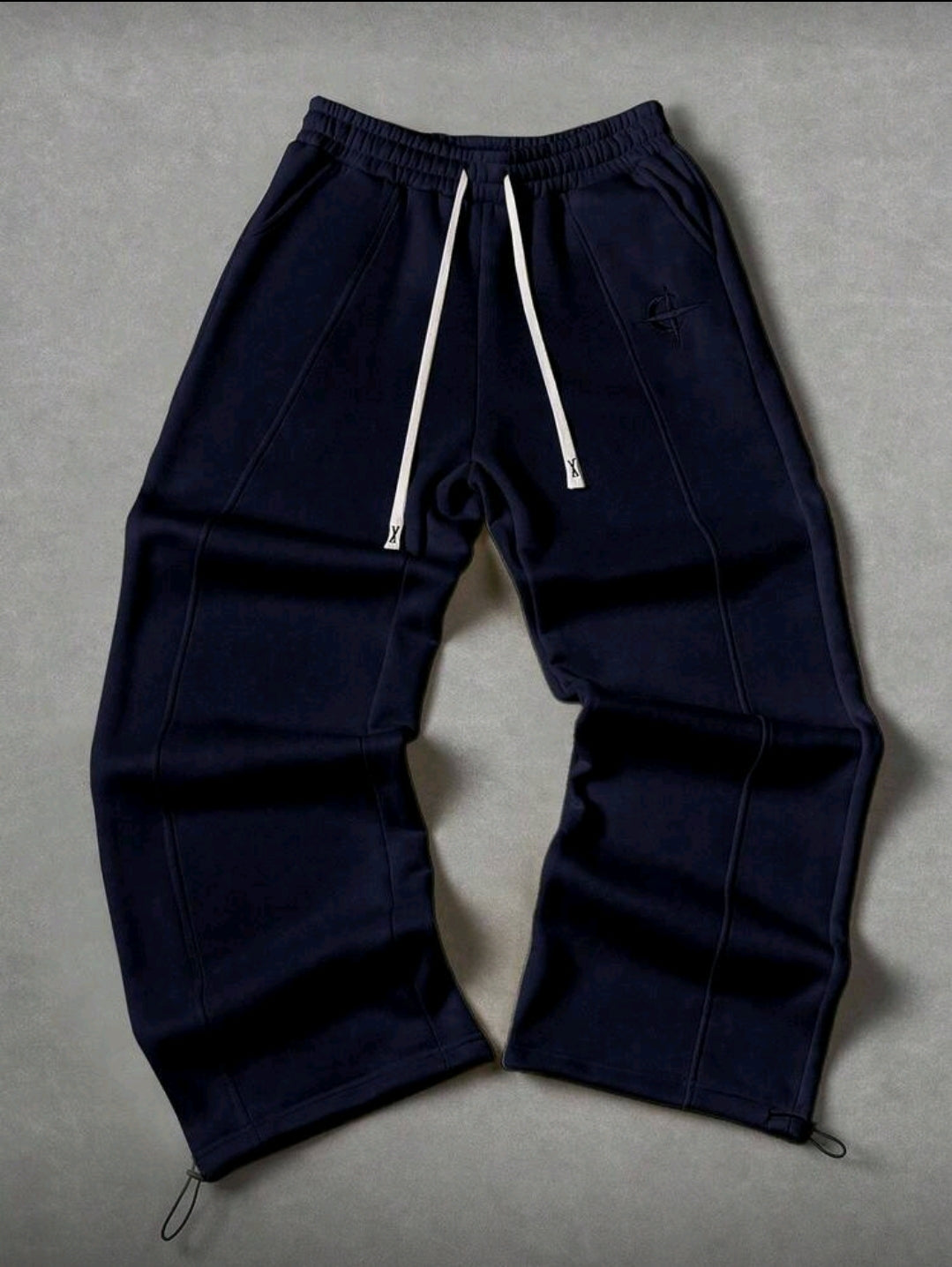 Manfinity Hypemode Pantalon de survêtement style casual de rue pour jeunes hommes avec badge brodé