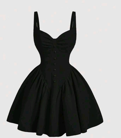 Robe noir à manches courtes pour femmes avec décorations plissées