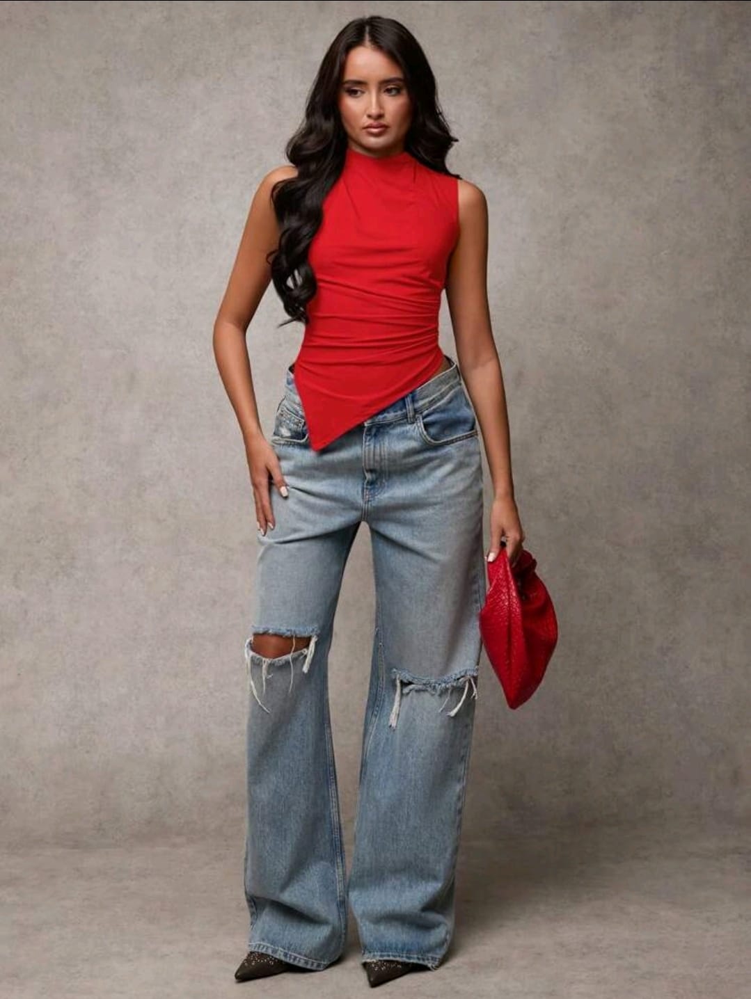 SHEIN BAE Top décontracté pour femmes à ourlet asymétrique froncé et sans manches, convient pour le trajet domicile-travail