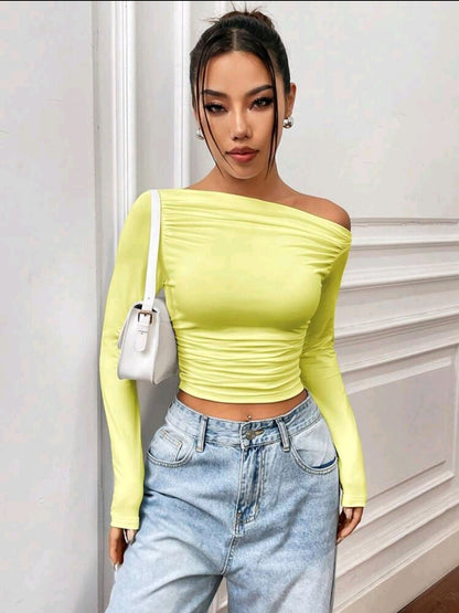 Flirla T-shirt À Manches Longues Slim Plissé Encolure Asymétrique Couleur Unie, Adapté Pour Les Loisirs De Printemps