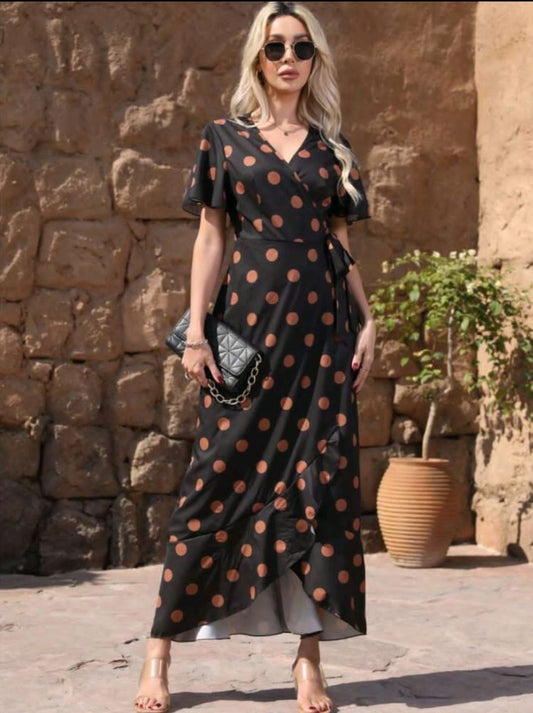 Robe à col en V, taille haute asymétrique