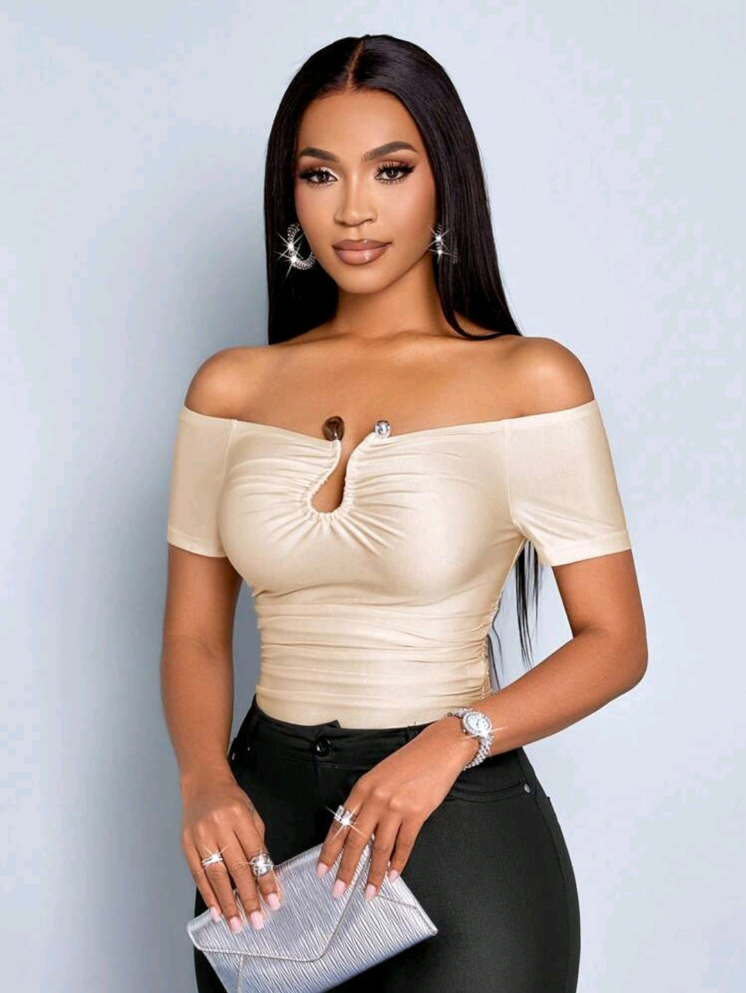 SOLERSUN Femmes T-shirt ajusté à manches courtes à épaules dénudées de couleur unie avec des plis