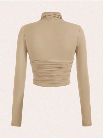 SHEIN EZwear T-shirt court froncé à col haut pour tenues de printemps