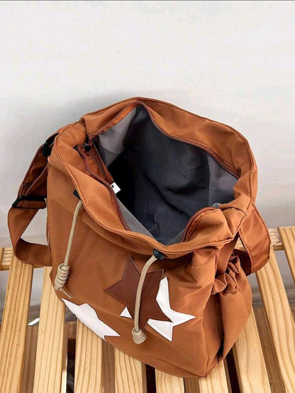 Nouveau sac fourre-tout de grande capacité avec décoration d'étoile à cinq branches en tissu de nylon de couleur unie