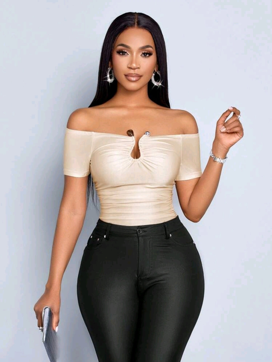 SOLERSUN Femmes T-shirt ajusté à manches courtes à épaules dénudées de couleur unie avec des plis